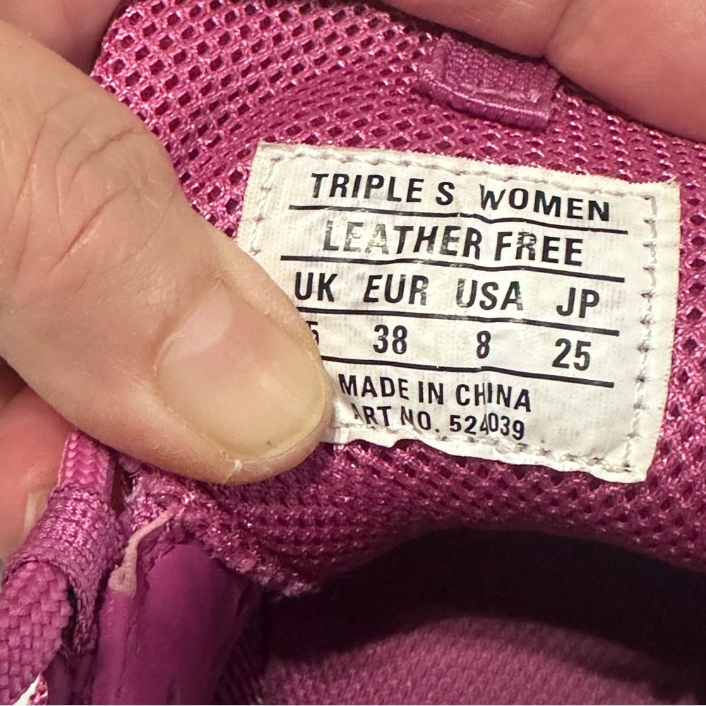 Balenciaga
Triple S 'Fluo Pink' Chunky Sneakers - Picture 7 of 9